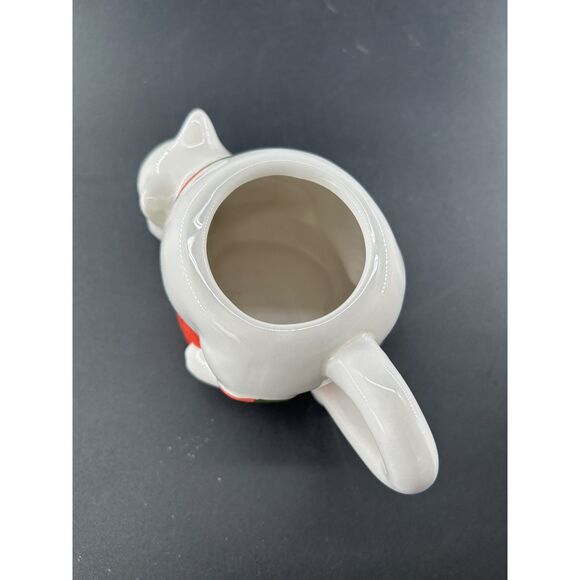 Wondershop Cat w Red Yarn Mug Earthenware 16 oz Cap 7"L x 4"W x 4 1/2" H - Picture 5 of 9